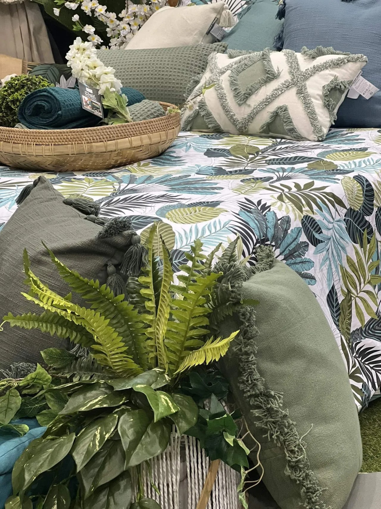 tropical bedding with faux fern